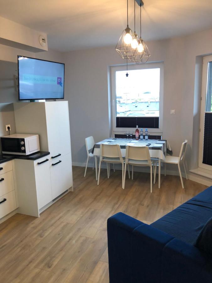 Klimatyzowany Apartament Wenecja Z Garazem Podziemnym Kielce Bagian luar foto