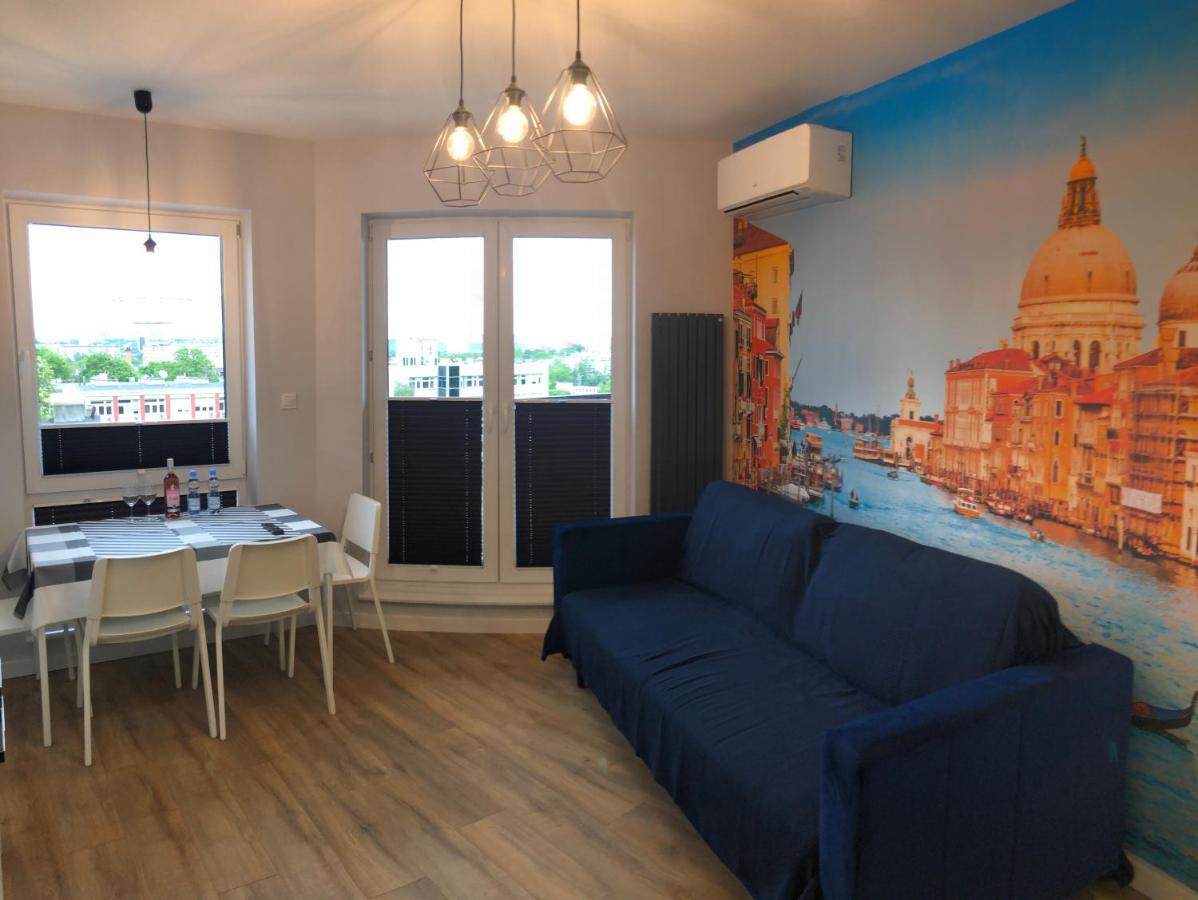 Klimatyzowany Apartament Wenecja Z Garazem Podziemnym Kielce Bagian luar foto