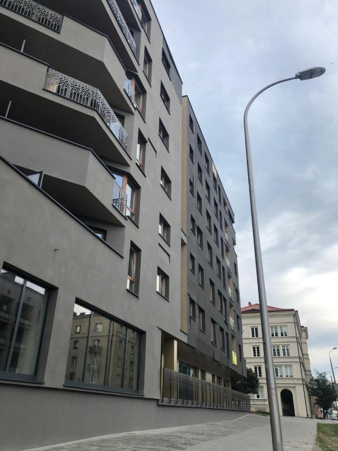 Klimatyzowany Apartament Wenecja Z Garazem Podziemnym Kielce Bagian luar foto