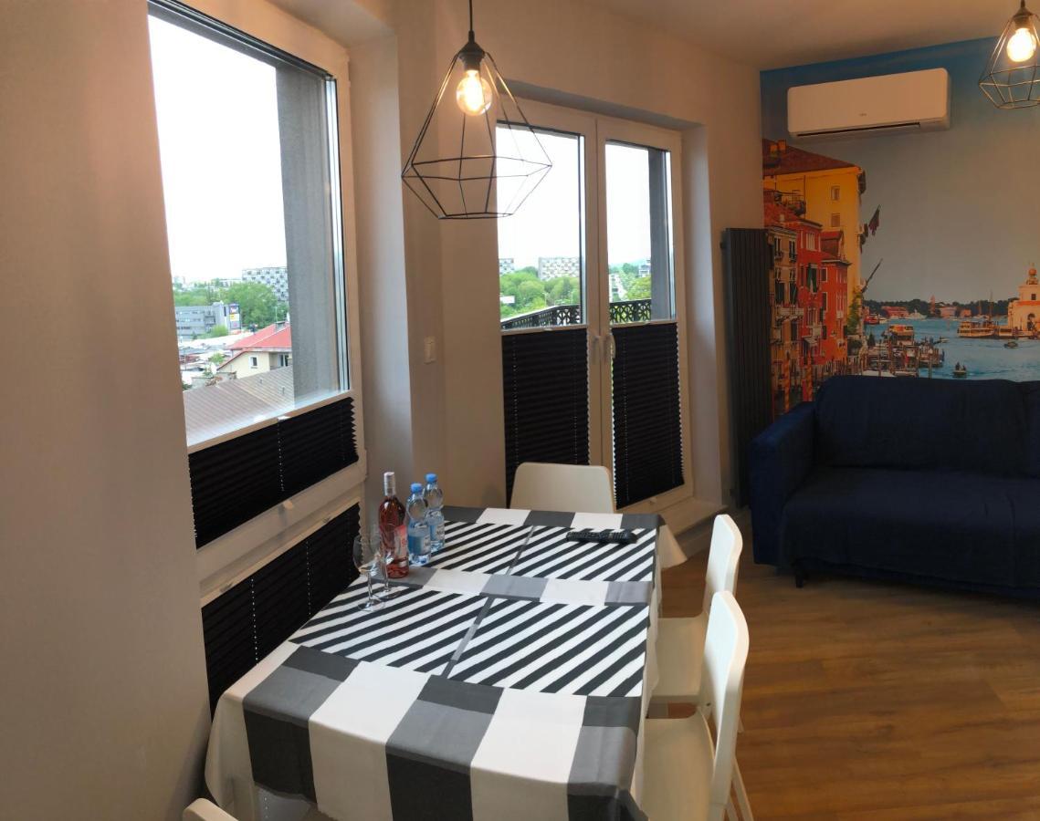 Klimatyzowany Apartament Wenecja Z Garazem Podziemnym Kielce Bagian luar foto