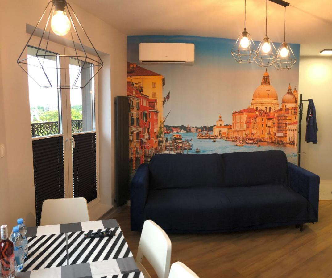 Klimatyzowany Apartament Wenecja Z Garazem Podziemnym Kielce Bagian luar foto